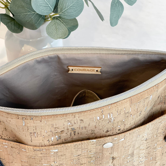 VISIONARY cross body bag | SILVER