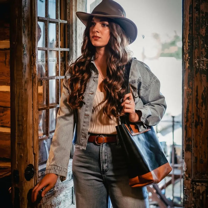 The Naomi Leather Tote Bag - Black