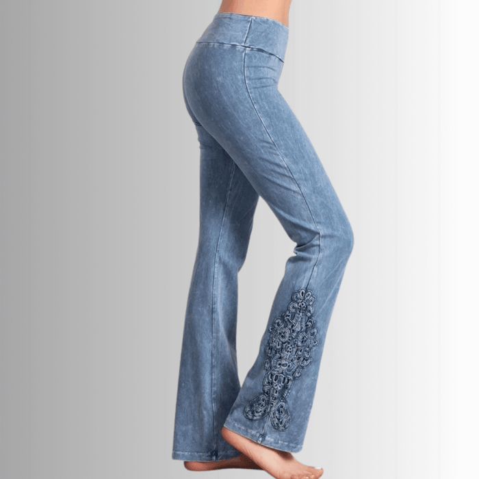 Bootcut Jeggings Crochet Hem in Plus Size