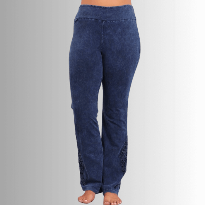 Bootcut Jeggings Crochet Hem in Plus Size