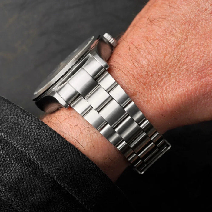 C5 Dirty Dozen 40mm Ameriquartz Watch