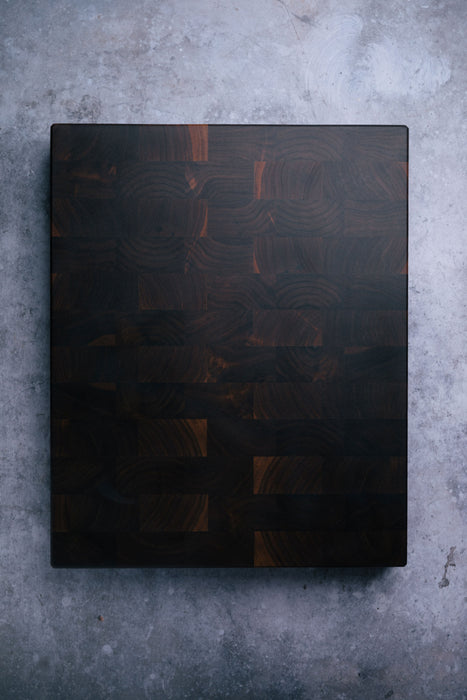 The Chef - End Grain Butcher Board - 16" x 20" - Walnut