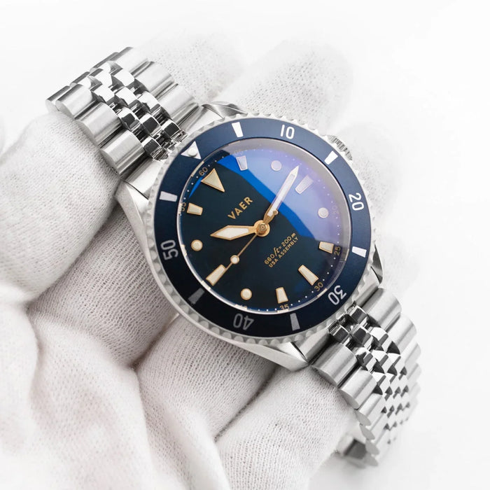 D5 Meridian Navy USA Auto 39mm Watch