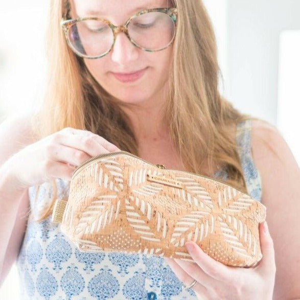 RULE BREAKER zippered pouch | CREAM