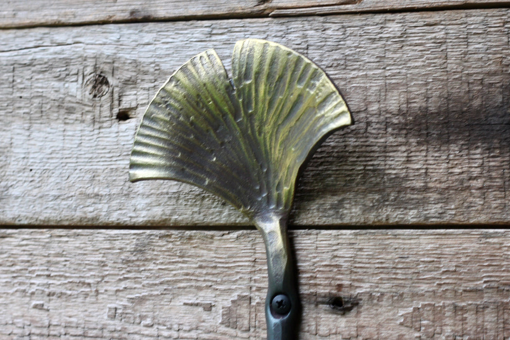 Ginko Leaf Hook