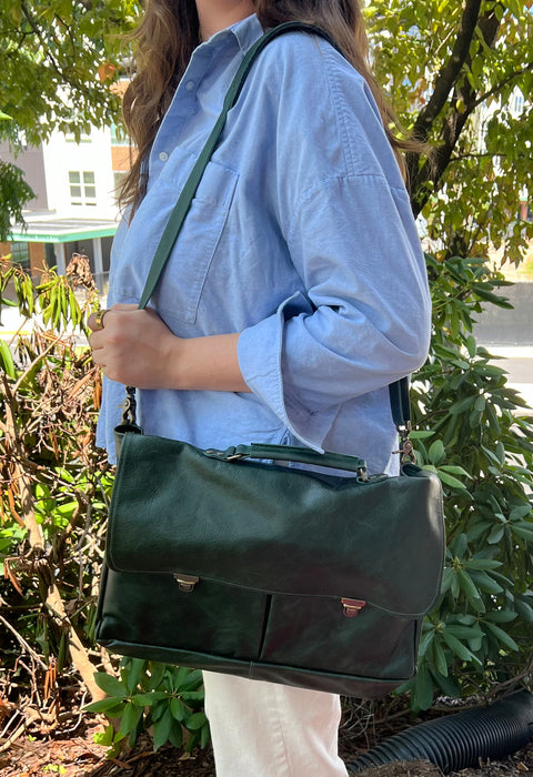 Parker Professional Messenger Bag