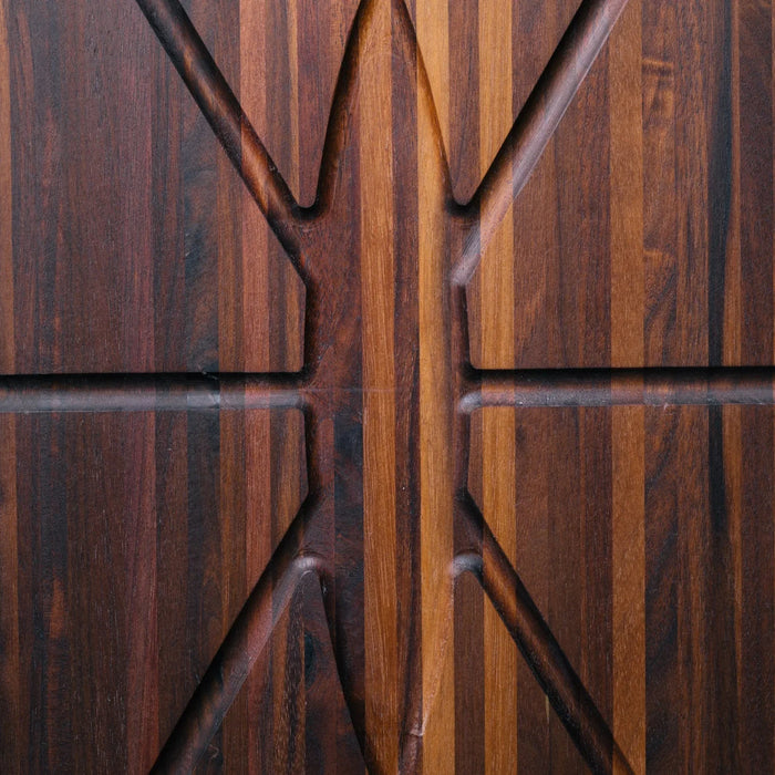 The Oval Carver - Walnut