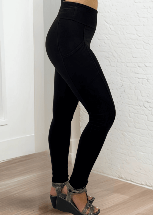 A Perfect Fit Solid Pocket Leggings