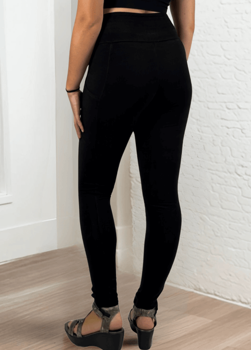 A Perfect Fit Solid Pocket Leggings