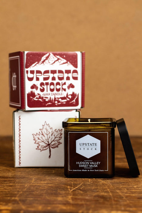 Sawkill Greenleaf Coconut Wax Candle - Amber