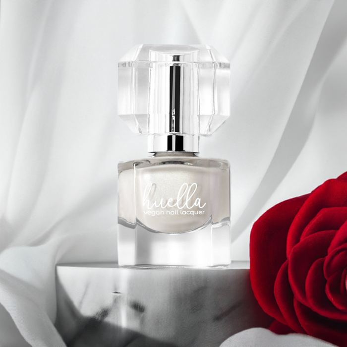 World Is My Pearl Nail Lacquer