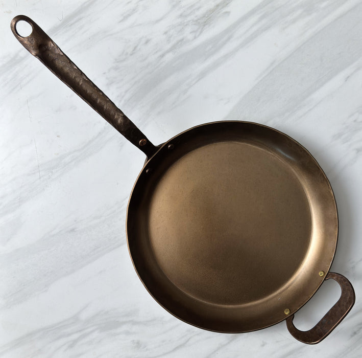 12" Hand Forged Round Carbon Steel Skillet