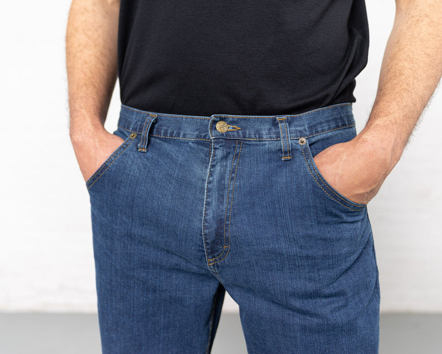 Relaxed Fit Medium Wash