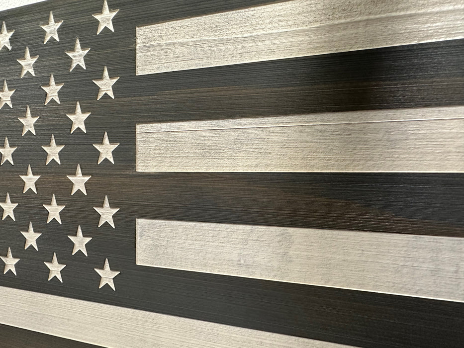 American Flag Secure Wall-Mounted Gun Cabinet (Gray & White)