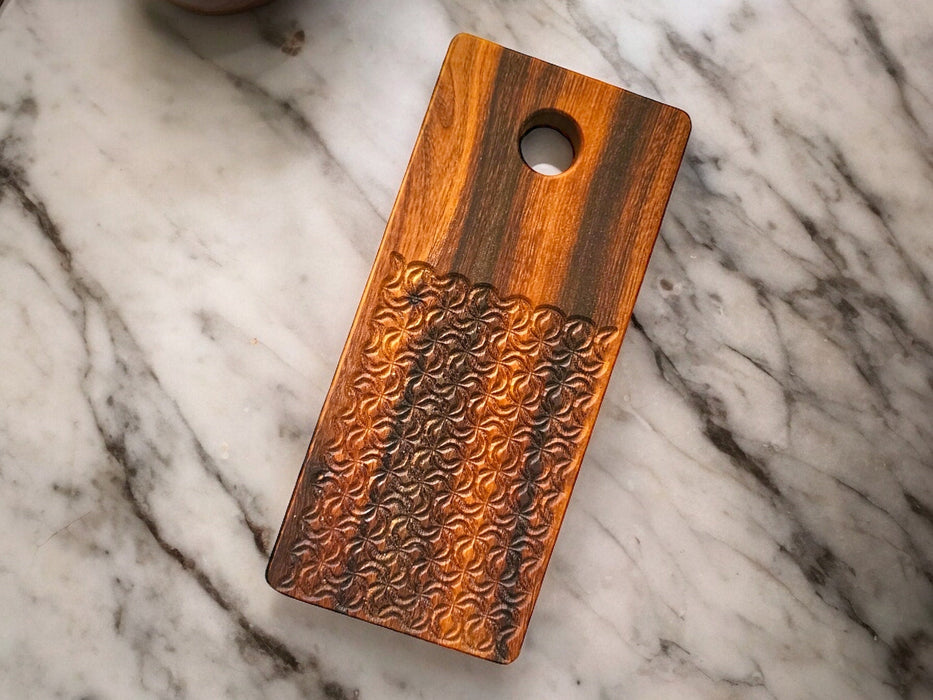 Handcrafted Gnocchi Board – Artistic Pattern