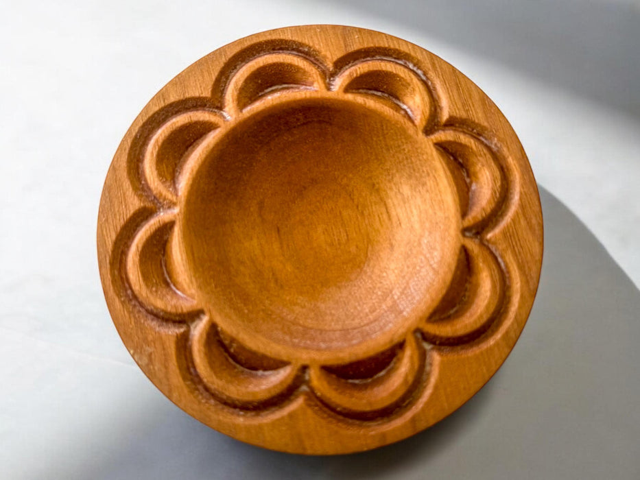 Solid Wood Artisan Ravioli Round Mold
