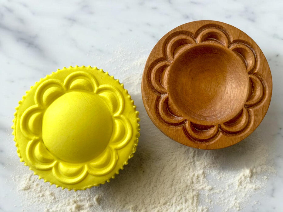 Solid Wood Artisan Ravioli Round Mold
