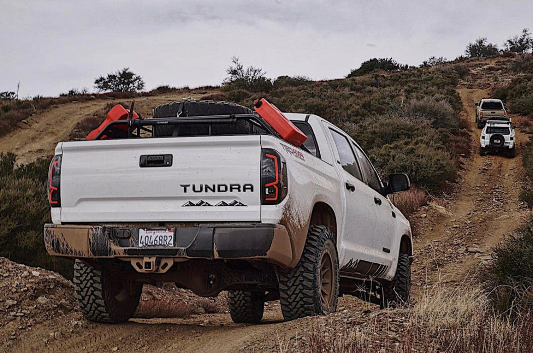 Universal Mountain Range Vehicle Magnet