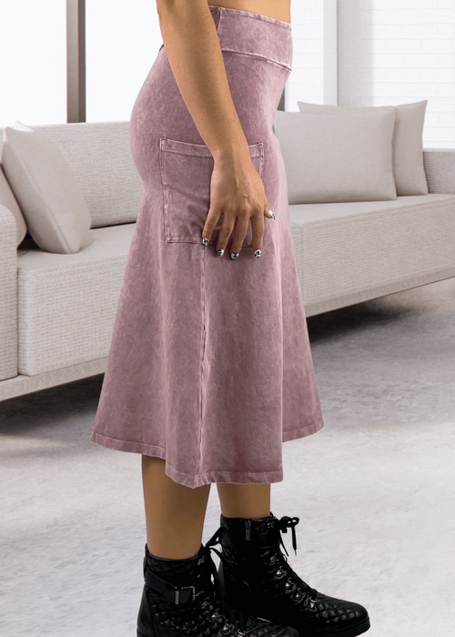 Alyssa Very Versatile Cotton Skirt in Dark Denim