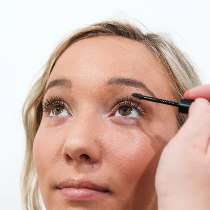 Invisible Gel | shaping brows and lashes