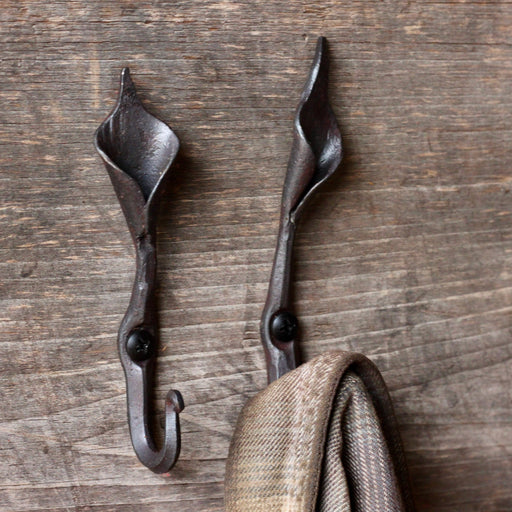mini-calla-lily-hook-made-in-usa