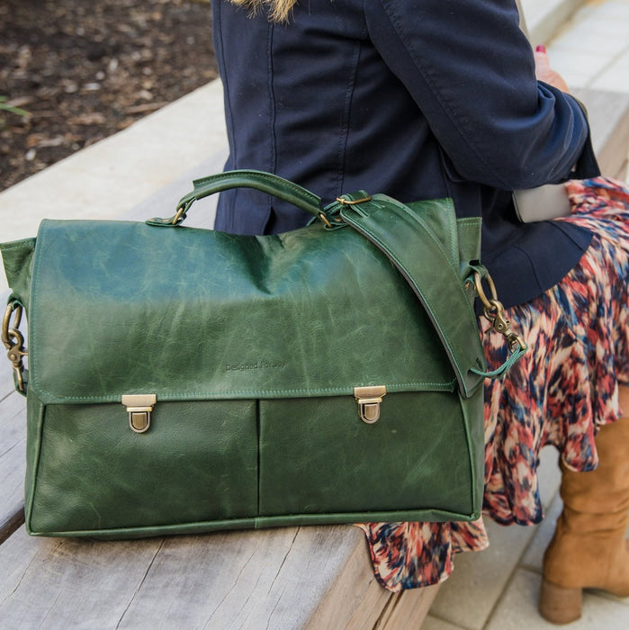 Parker Professional Messenger Bag