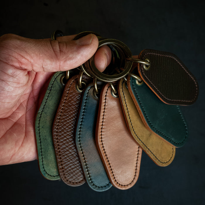 Motel Key Ring - Reverse Black Horween Shell Cordovan