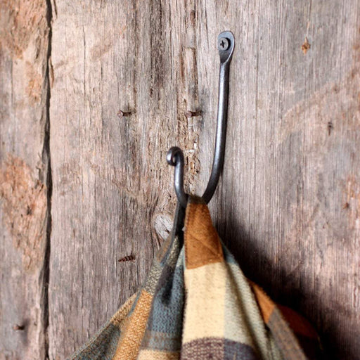 traditional-blacksmith-wall-hook-made-in-usa