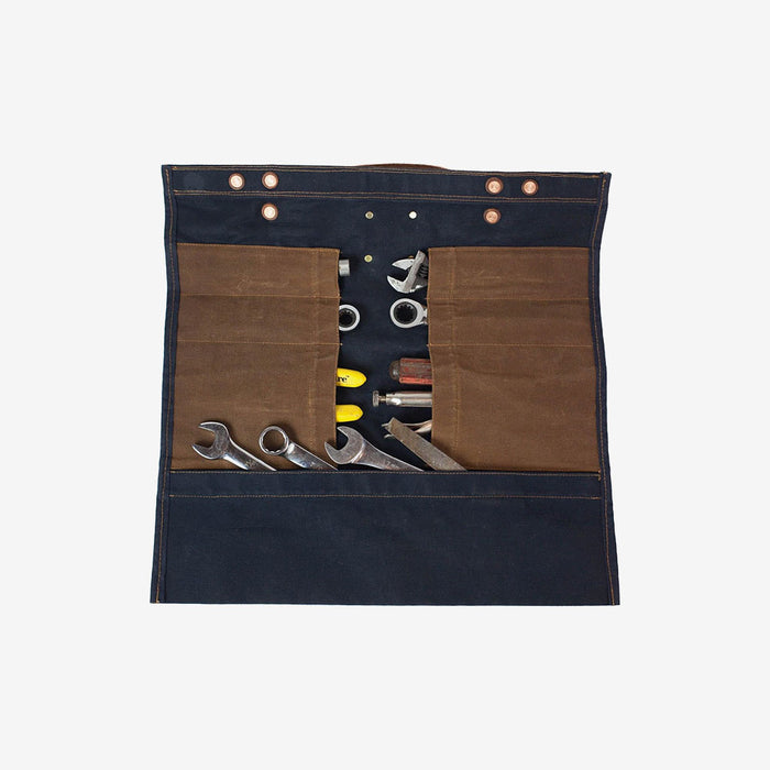 Overlanding Car Kit Tool Roll