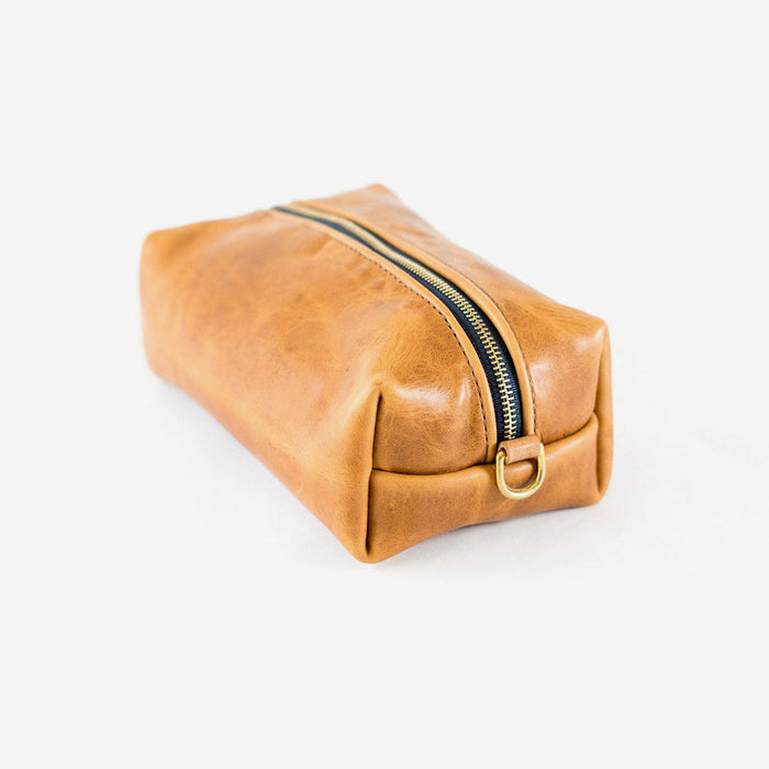 Horween Leather Dopp Kit in Natural Dublin