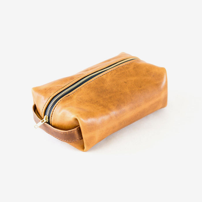 Horween Leather Dopp Kit in Natural Dublin